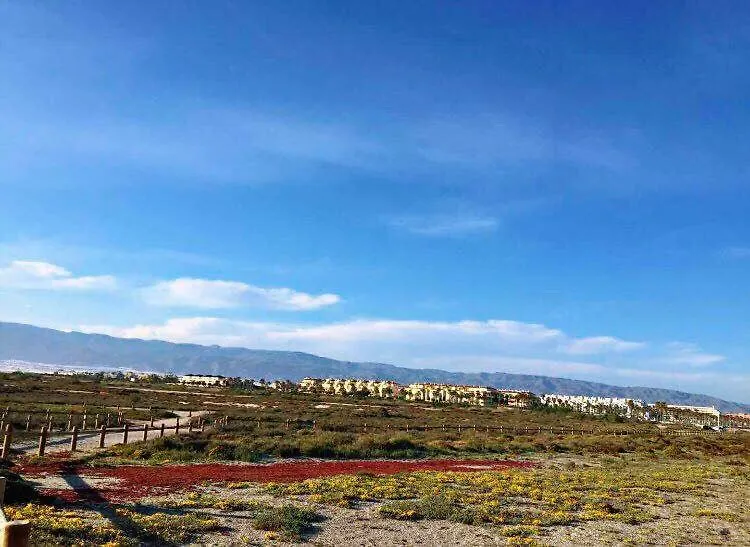Apartamento Lujo, Primera linea playa, Garaje, Wifi, Piscina climatizada Roquetas de Mar España
