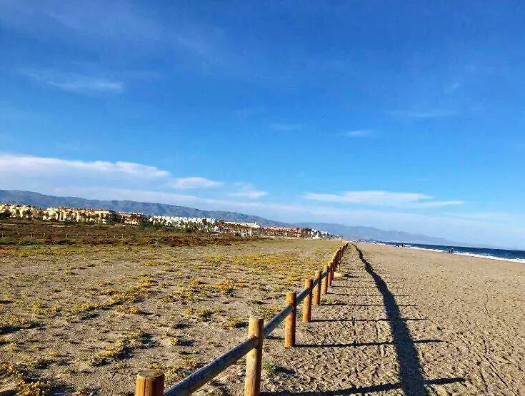 Apartamento Lujo, Primera linea playa, Garaje, Wifi, Piscina climatizada Roquetas de Mar