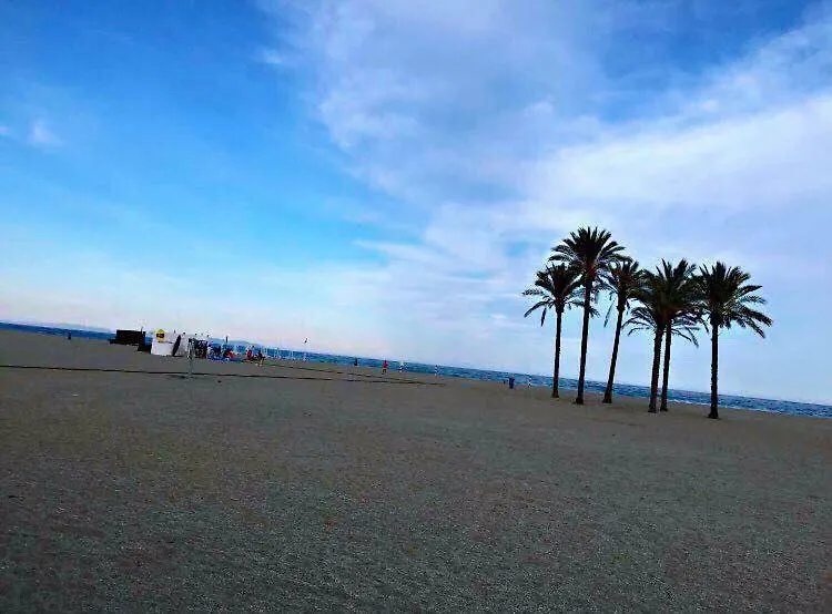 Apartamento Lujo, Primera Linea Playa, Garaje, Wifi, Piscina Climatizada Roquetas de Mar Spain